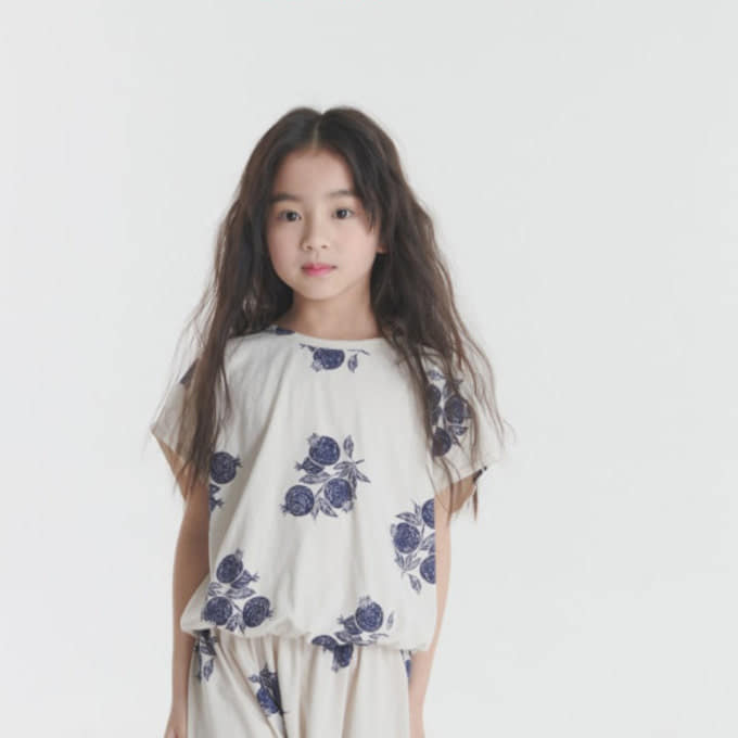 Navi - Korean Children Fashion - #stylishchildhood - Pomegranate Tee
