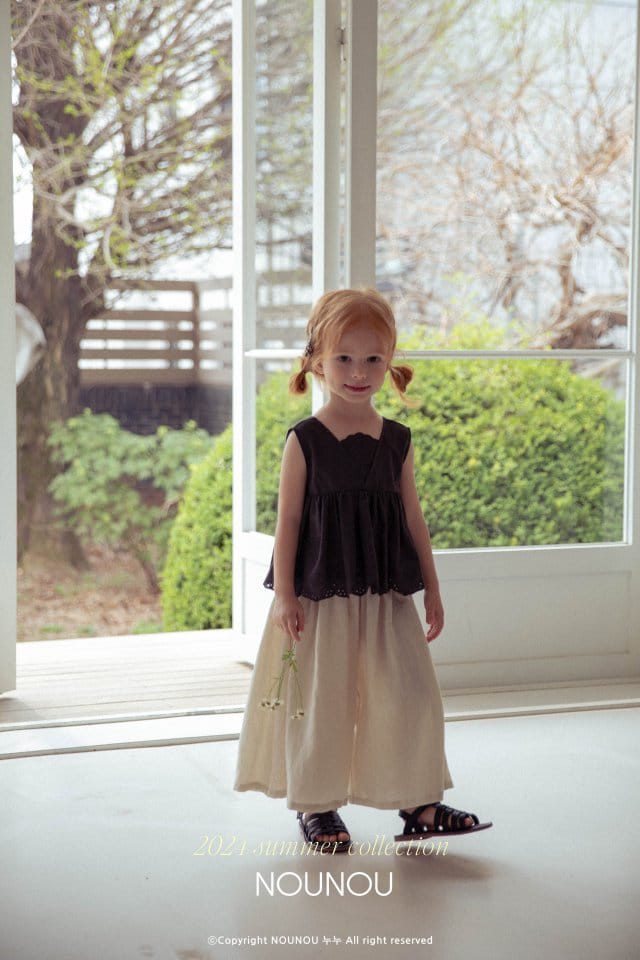 Nounou - Korean Children Fashion - #kidsshorts - V Lace Blouse - 6