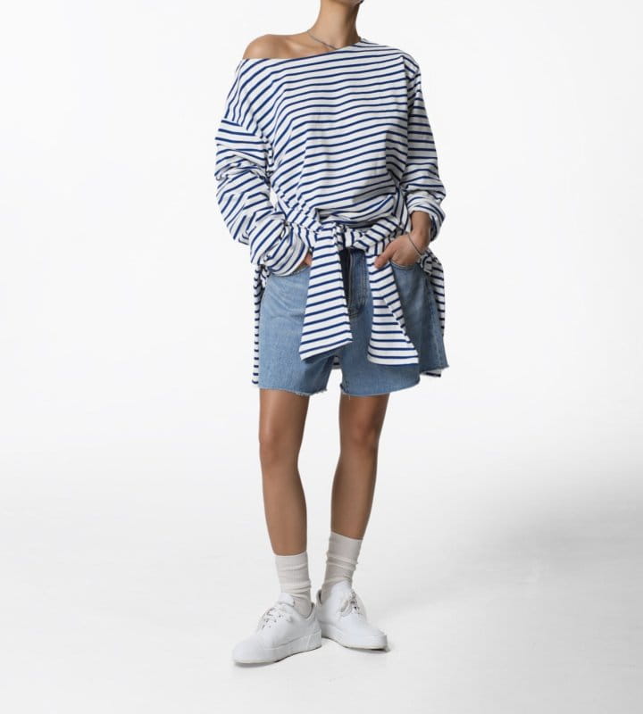 Paper Moon - Korean Women Fashion - #momslook - Boyfriend Fit Striped Boatneck T Shirt - 10