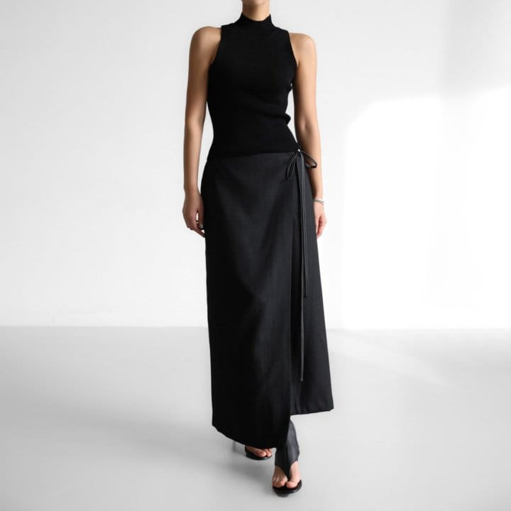 Paper Moon - Korean Women Fashion - #momslook - L Wrap Pencil Maxi Skirt - 2