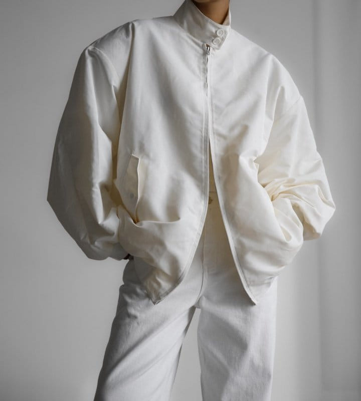 Paper Moon - Korean Women Fashion - #momslook - Oversized Shoulder Padded Baracuta Harrington Jacket - 3