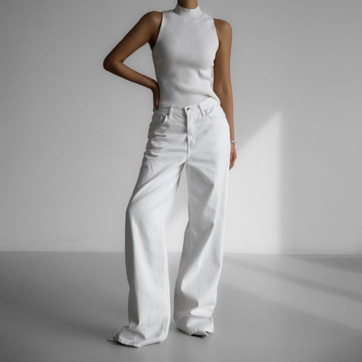 Paper Moon - Korean Women Fashion - #womensfashion - High Rise Wide Leg White Denim Pants  - 4
