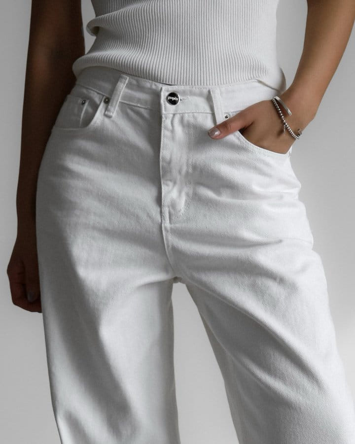 Paper Moon - Korean Women Fashion - #momslook - High Rise Wide Leg White Denim Pants  - 8