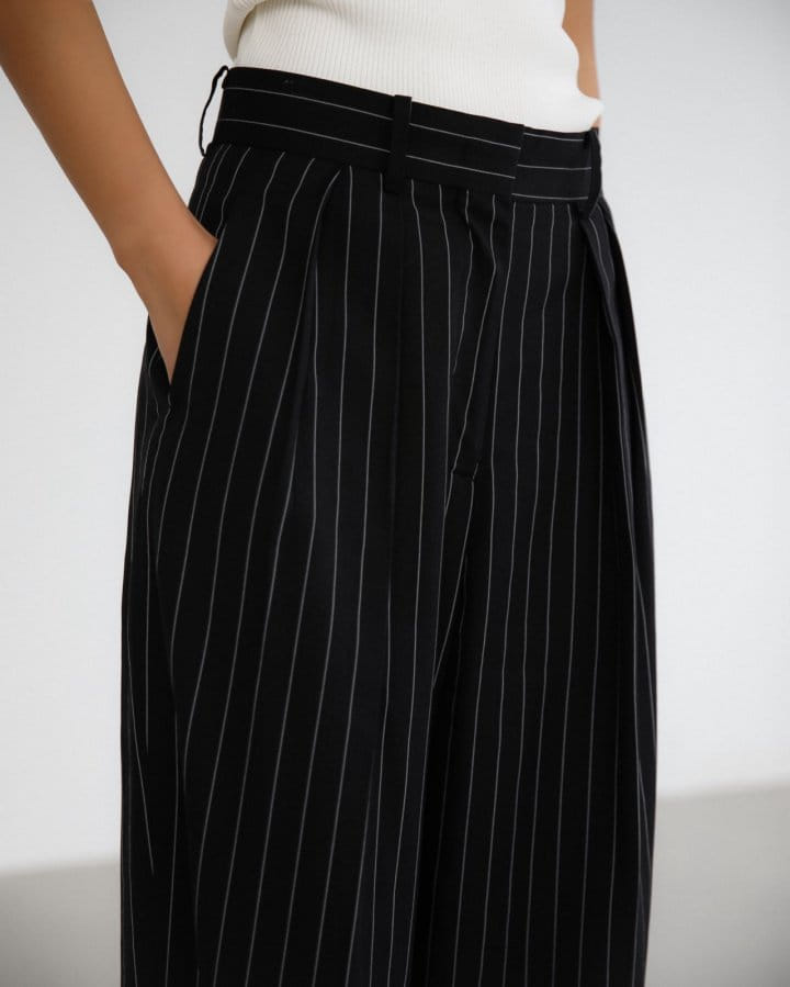 Paper Moon - Korean Women Fashion - #momslook - Wide Pin Stripe Set Up Suit Pleated Trousers - 11