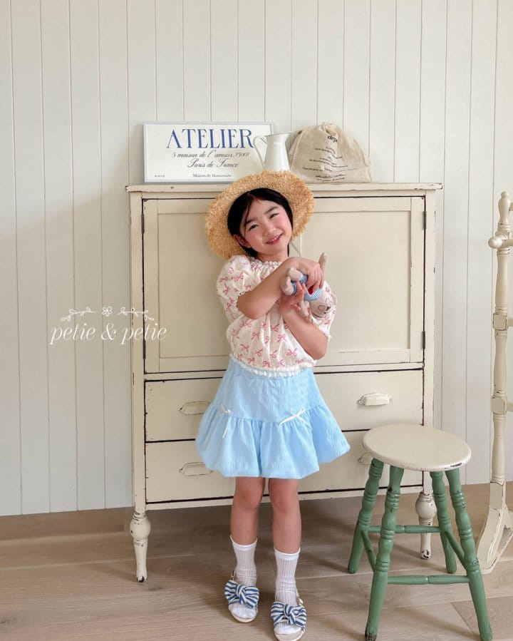 Petit & Petit - Korean Children Fashion - #prettylittlegirls - Saint Blouse - 3