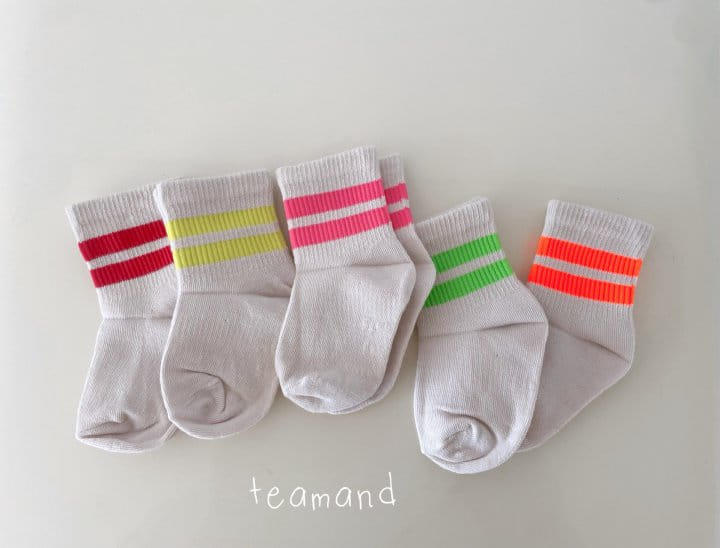 Teamand - Korean Children Fashion - #discoveringself - Two Line Neon Socks Set