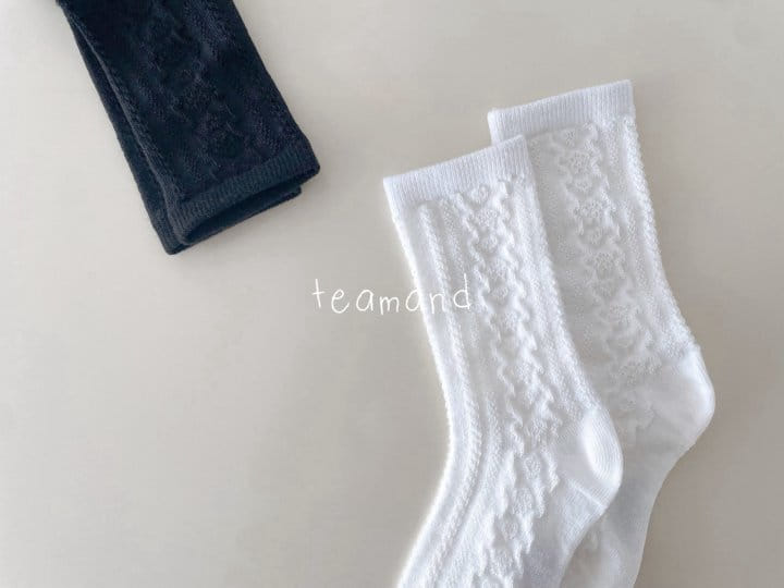 Teamand - Korean Children Fashion - #prettylittlegirls - Embo Lece Socks With Adult - 2