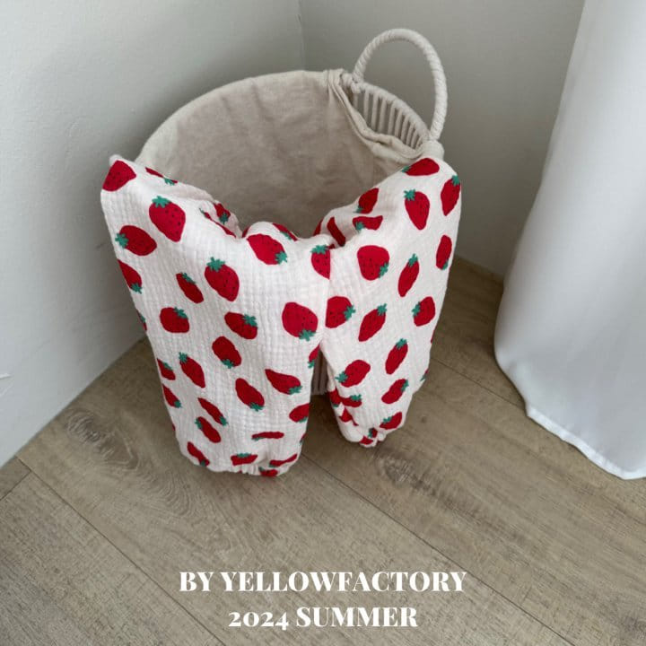 Yellow Factory - Korean Children Fashion - #kidzfashiontrend - Strawberry Gojaengi Pants - 4