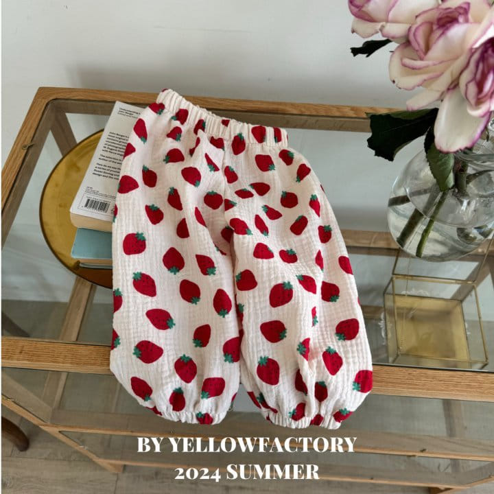Yellow Factory - Korean Children Fashion - #stylishchildhood - Strawberry Gojaengi Pants - 11
