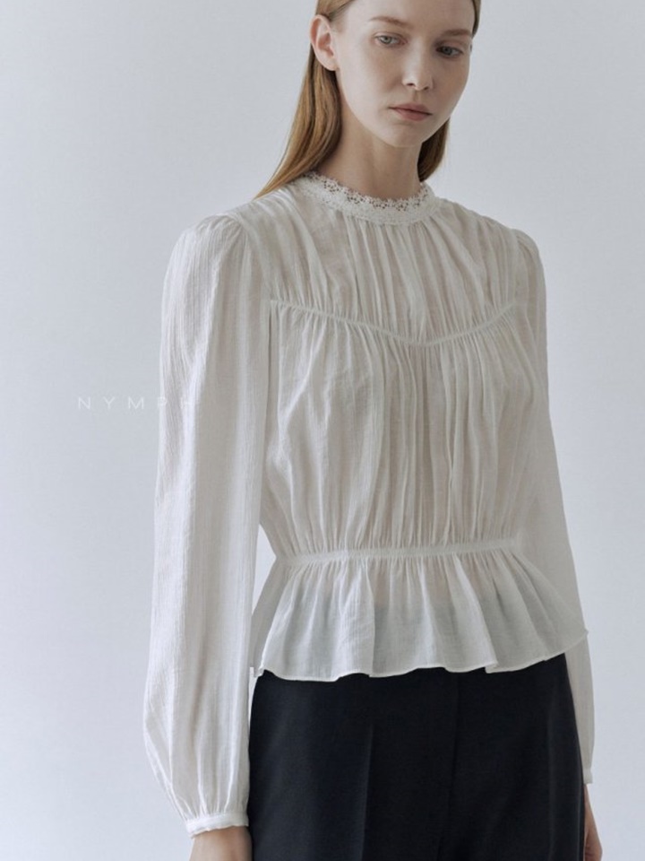 Low Blouse Low Blouse