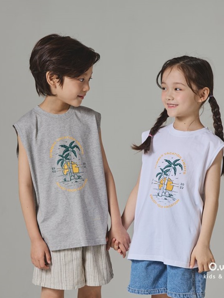 Palm Sleeveless Tee