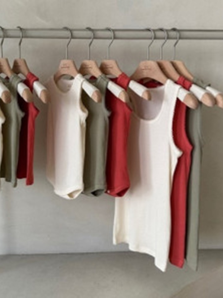 Mom Lili Pin Coat Sleeveless Tee