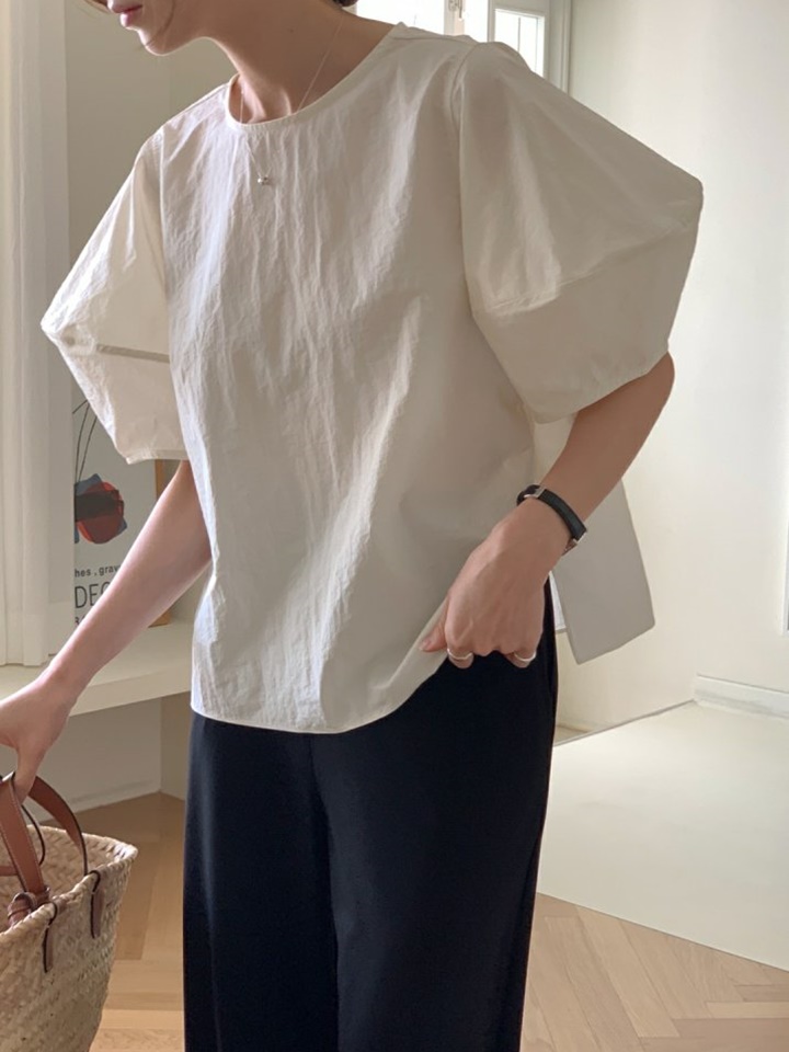 Balloon Ribbon Blouse Balloon Ribbon Blouse