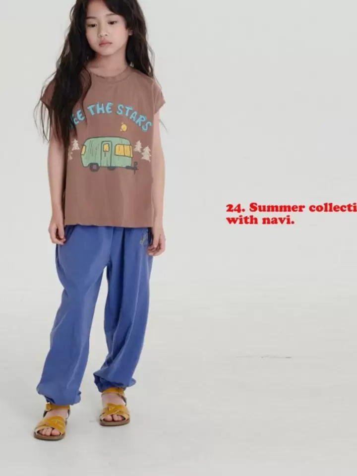 Caravan Sleeveless Tee