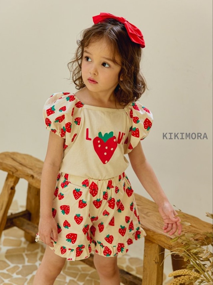 Strawberry Tee