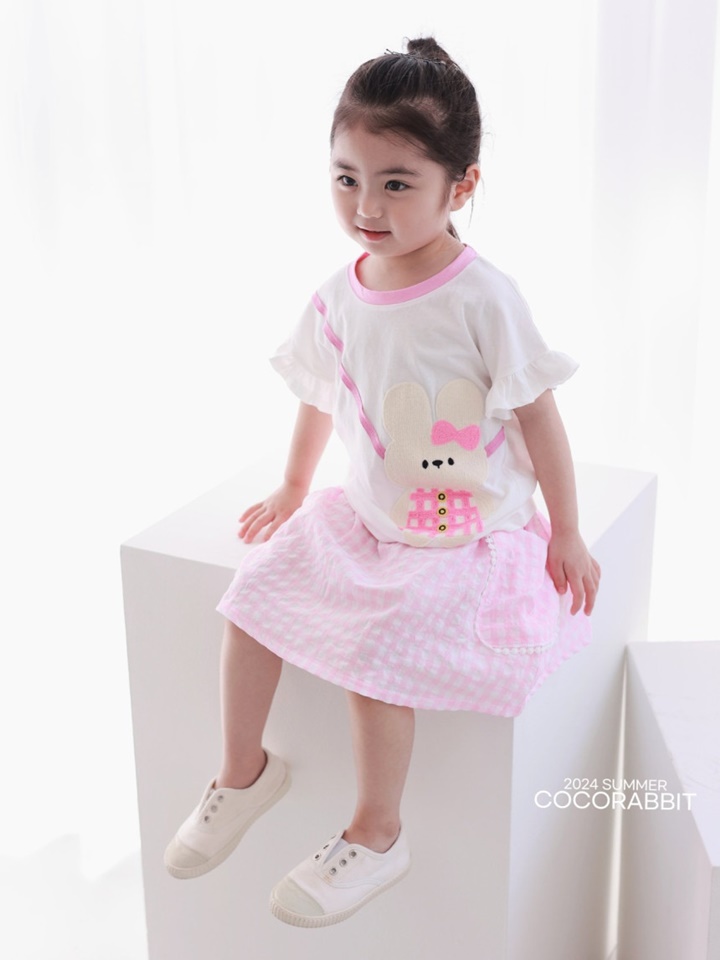 Rabbit Bag Tee
