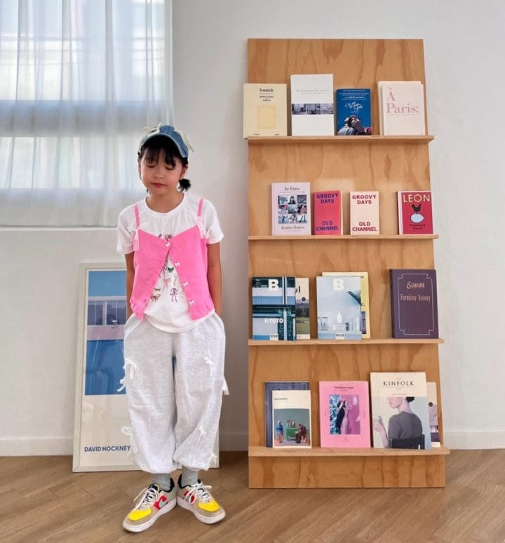 Bobo j - Korean Children Fashion - #childrensboutique - Lace Ribbon Jogger Pants With mom - 9