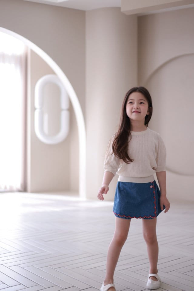 Isis - Korean Children Fashion - #childofig - Red Line Denim Skirt Shorts - 6