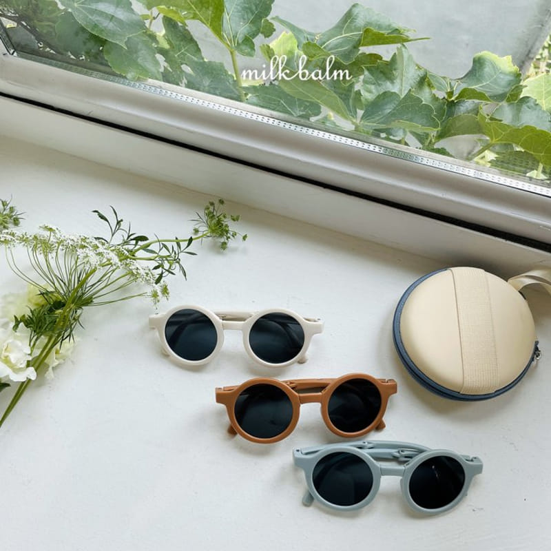 Milk Balm - Korean Children Fashion - #designkidswear - Milk Sunglasses With Case - 2