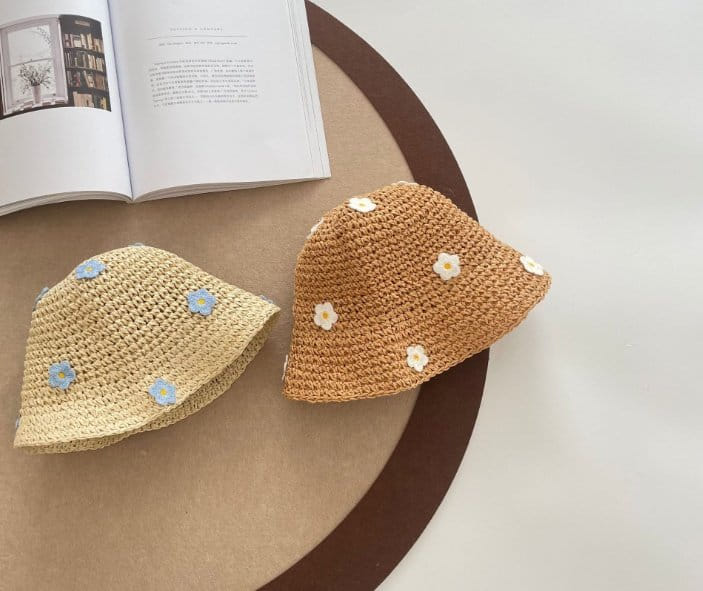 Miso - Korean Children Fashion - #prettylittlegirls - Flower Embroidery Straw Hat With Mom
