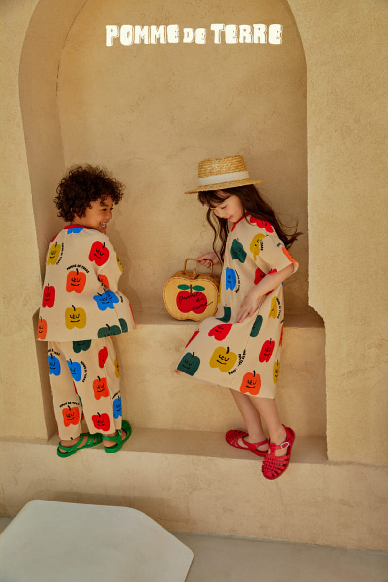 Pomme de terre - Korean Children Fashion - #kidsshorts - Apple Pleats Top Bottom Set - 4