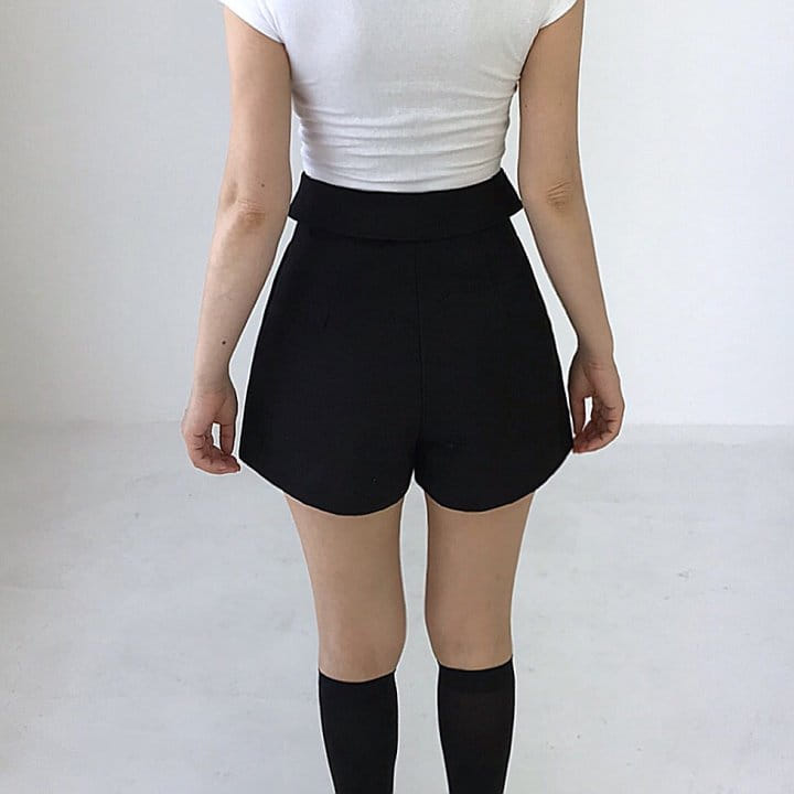Twomoon - Korean Women Fashion - #womensfashion - Fold Pocket Half Pants - 6