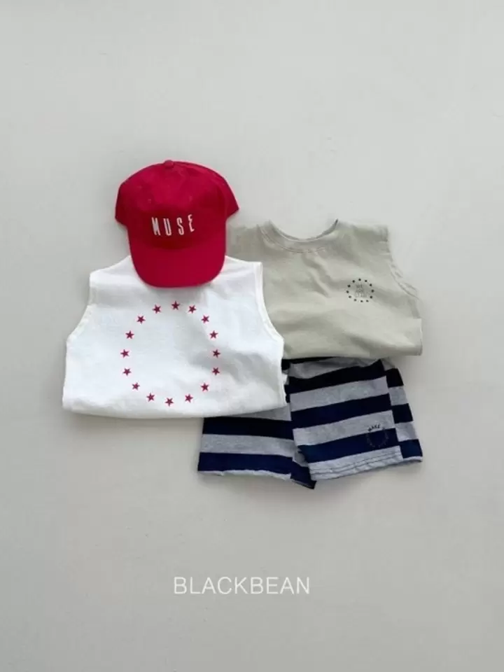 Star Sleeve Tee Star Sleeve Tee