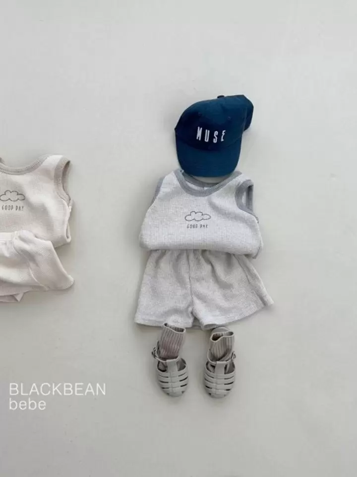 Gurmi Bebe Top Bottom Set Gurmi Bebe Top Bottom Set