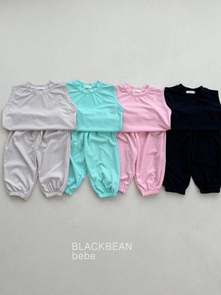 Spring Bebe Top Bottom Set Spring Bebe Top Bottom Set