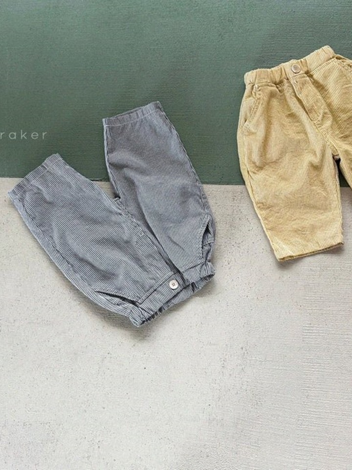 Vertical Line Cropped Shorts Vertical Line Cropped Shorts