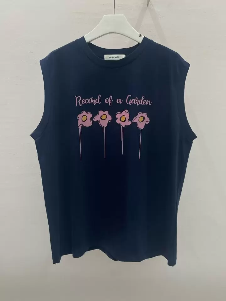 Flower Sleeveless Tee