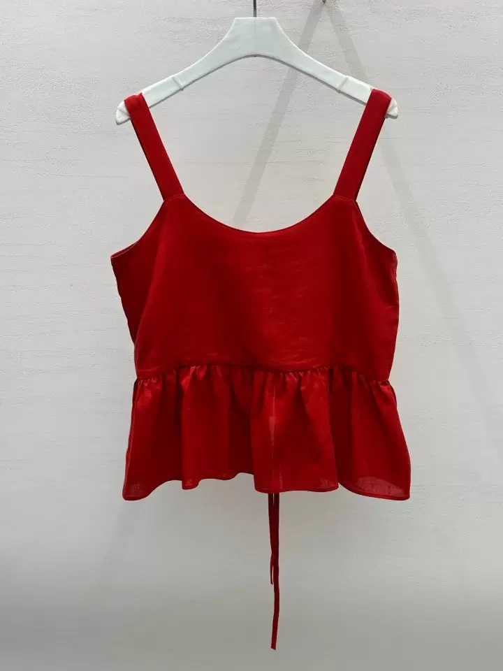 Uro Sleeveless Tee