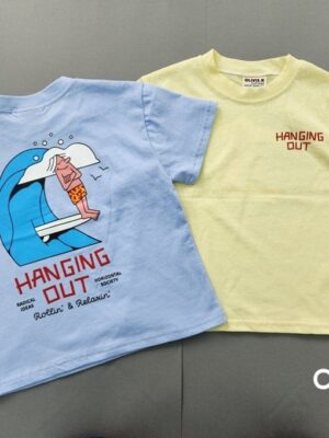 Hanging Out Tee