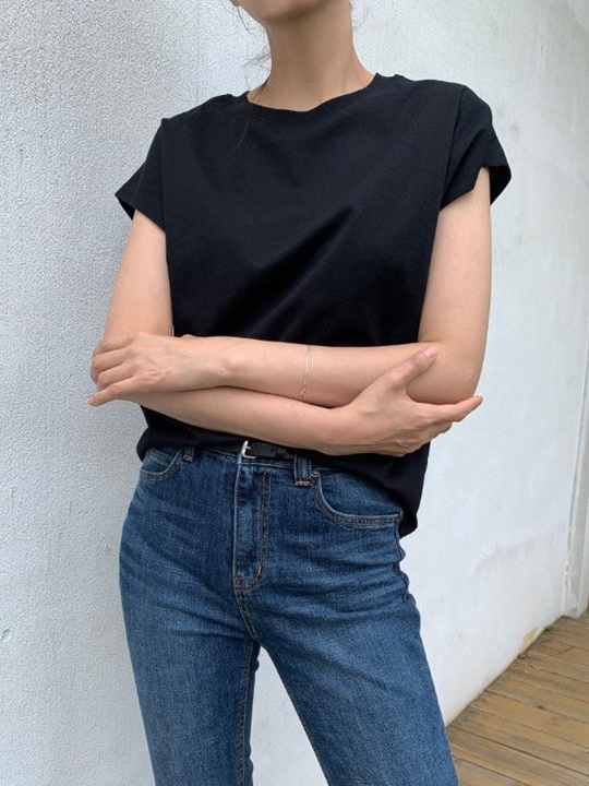 Premium Silket Shoulder Top 