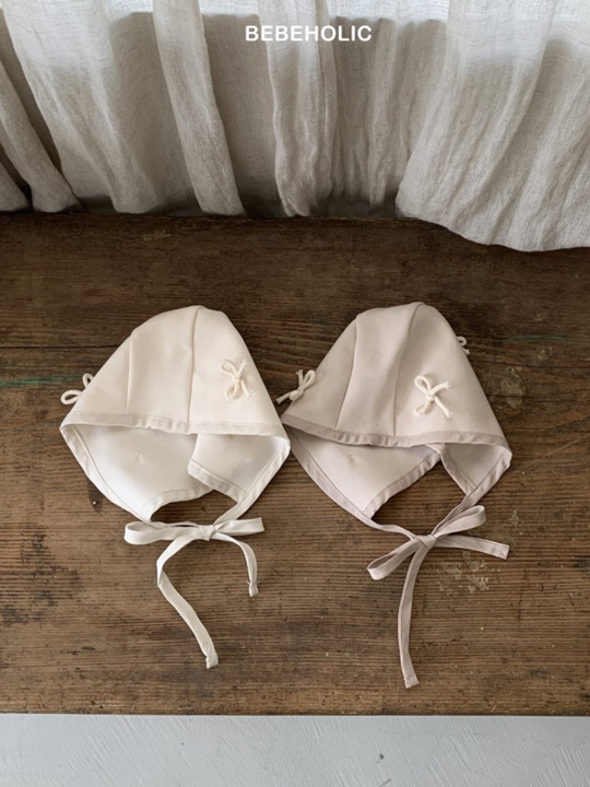 Ribbon Bonnet
