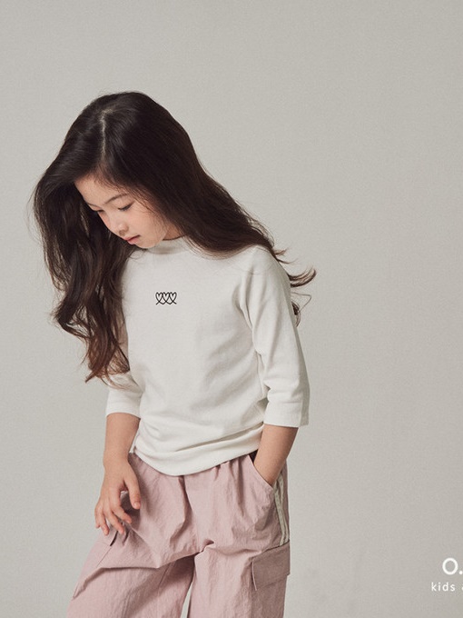 Heart Half Turtleneck Tee