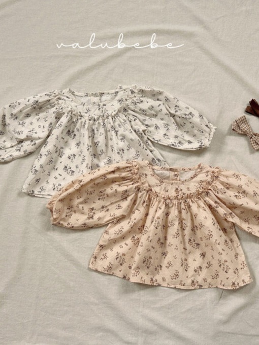 Bebe Floral Blouse Bebe Floral Blouse