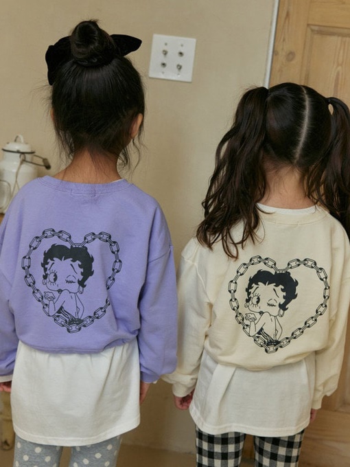 Petit Betty Sweatshirts