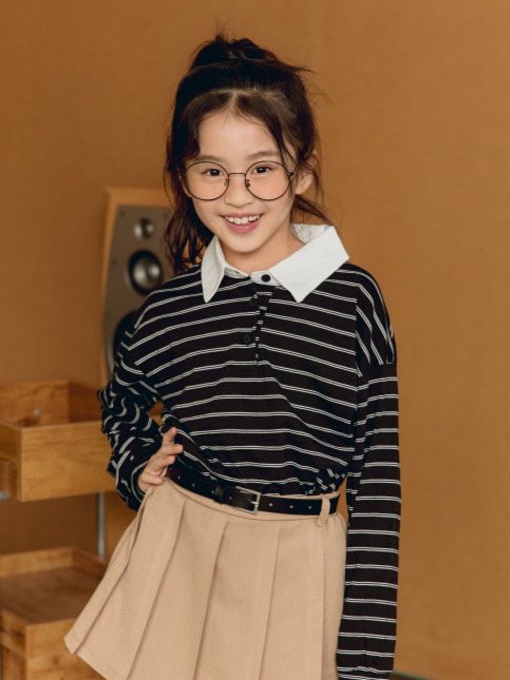 Stripe Collar Sweatshirts Stripe Collar Sweatshirts