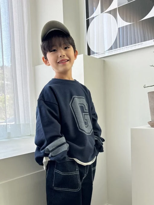G Line Sweatshirts
