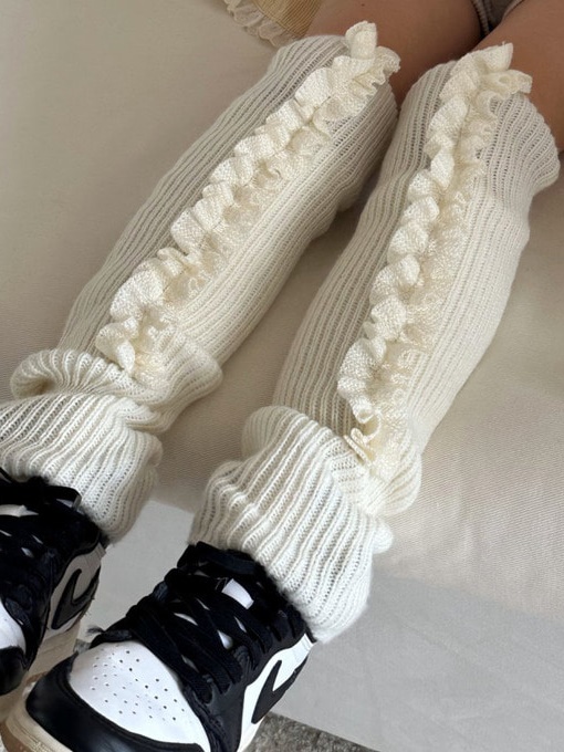 Elly Frill Knit Warmer