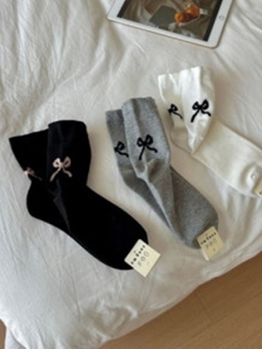 Adult Back Ribbon Socks
