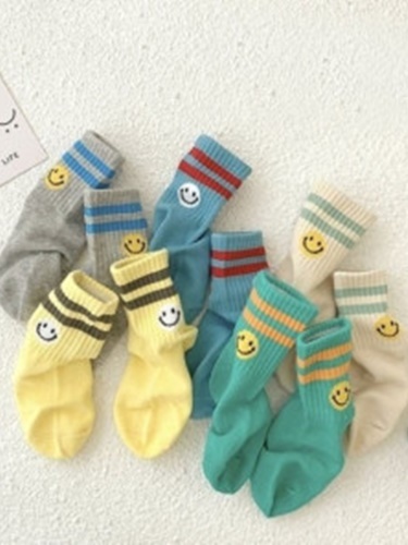 Macaron Smile Socks
