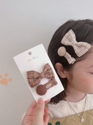 New Tweed Hairpin