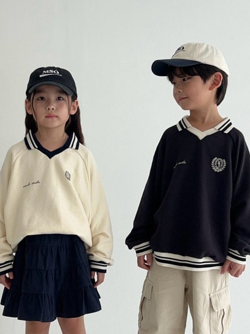 Collar Colored Sweatshirts