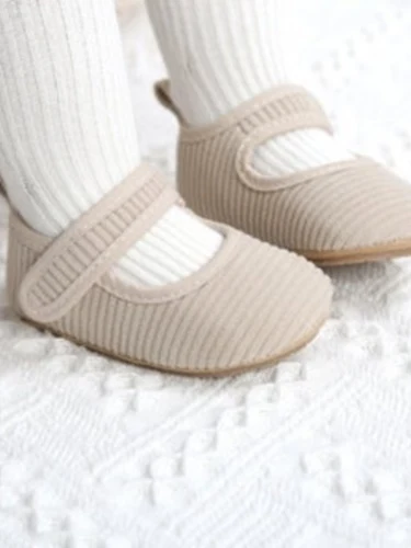 Bebe Corudory Slip-on