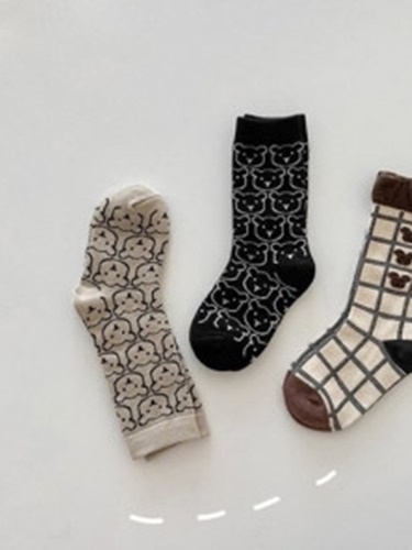 Amond Socks