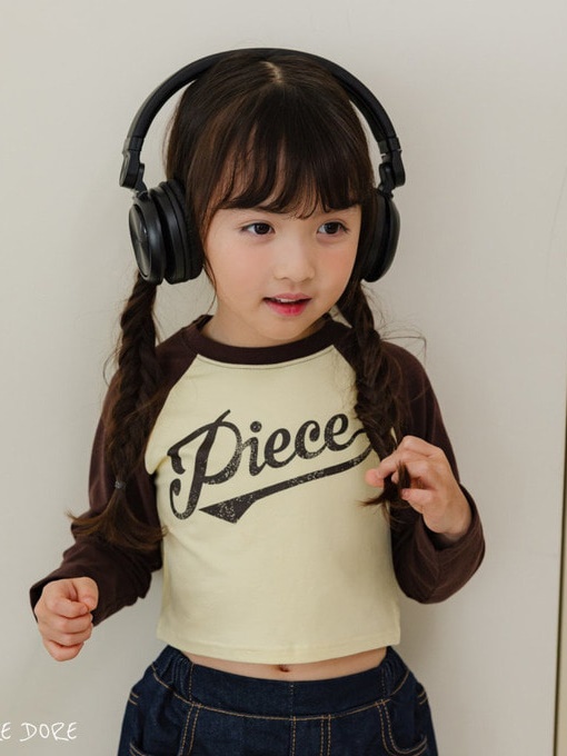 Piece Raglan Crop Tee