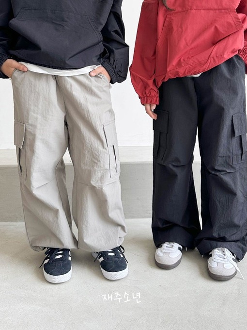Groovy Cargo Pants