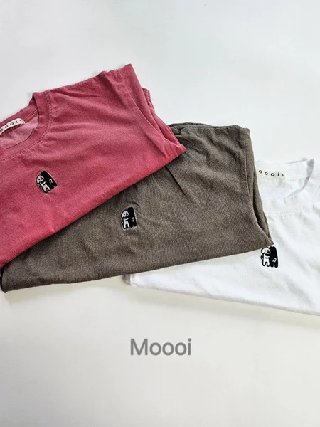 Dog Embroidery Tee